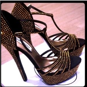 Steve Madden high heel platform shoes/sandals Size 6.5/NEW!